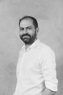 Nikos Brotzakis